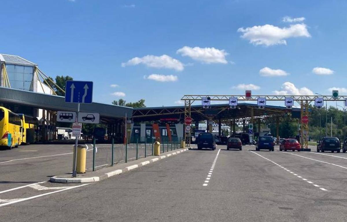 Какие очереди на границе с ЕС накануне больших выходных