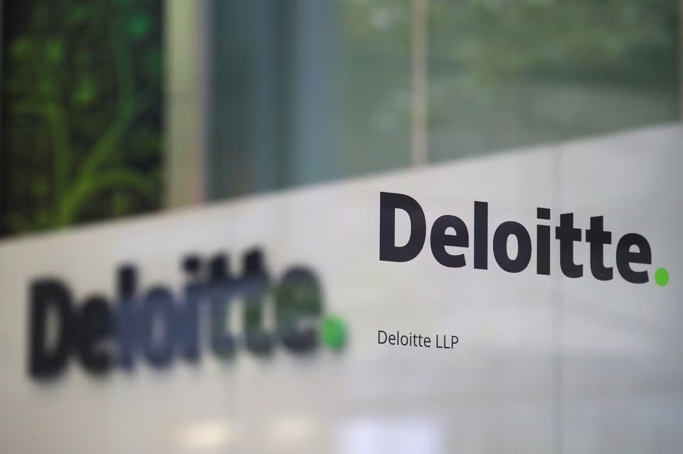 Deloitte уволит 1200 человек из-за снижения спроса на консалтинг