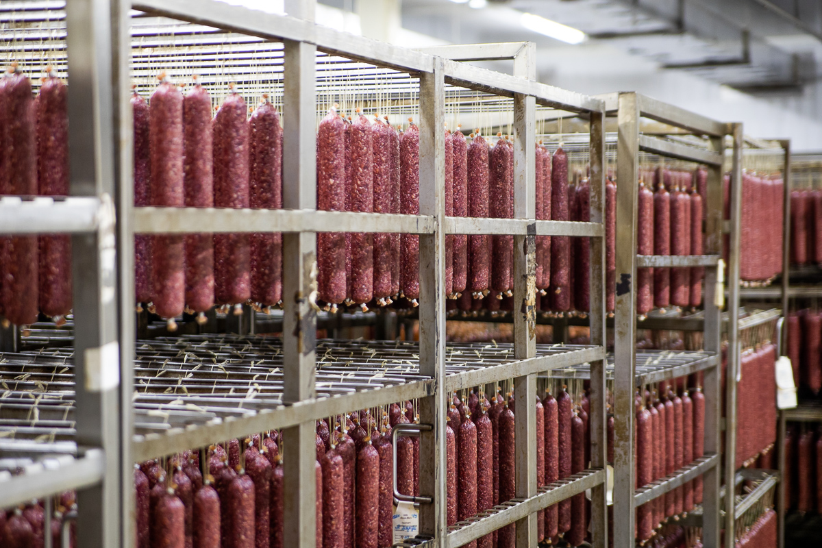 За 2025 год Беларусь более чем в 3 раза увеличила биржевой экспорт мяса 