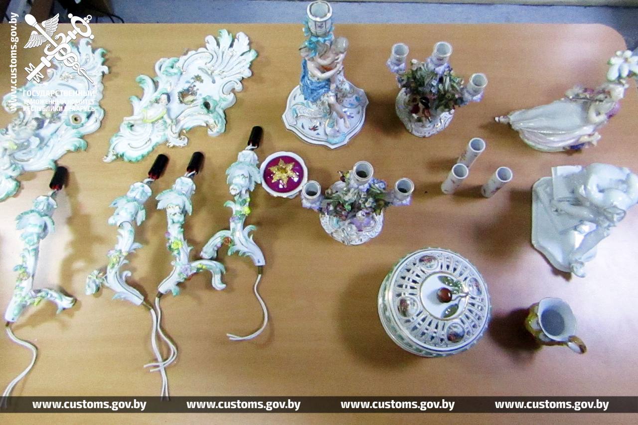 Белорус пытался провезти из Польши 15 кг фарфора