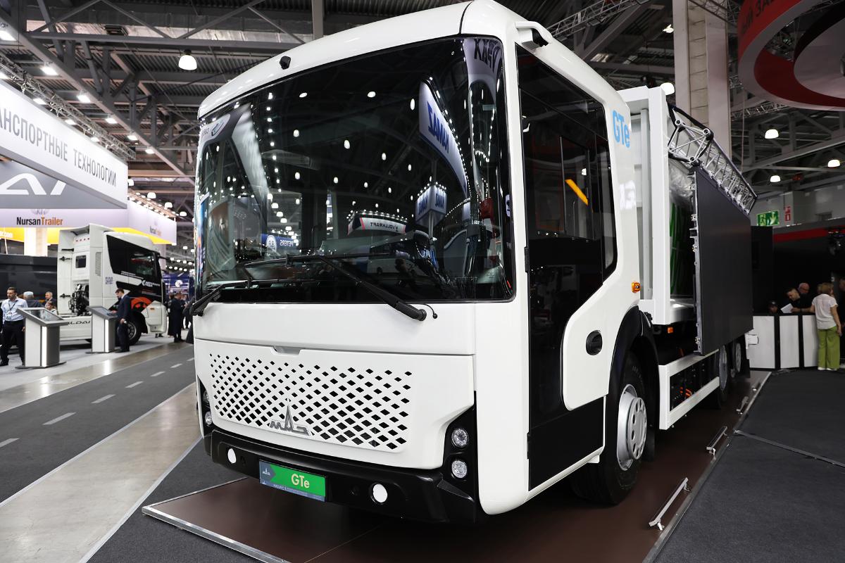 Стало известно, где будет работать новый электрический мусоровоз от МАЗ