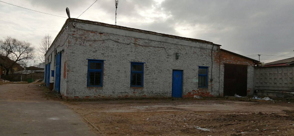 В Слуцке на аукцион выставили имущество фабрики по пошиву одежды