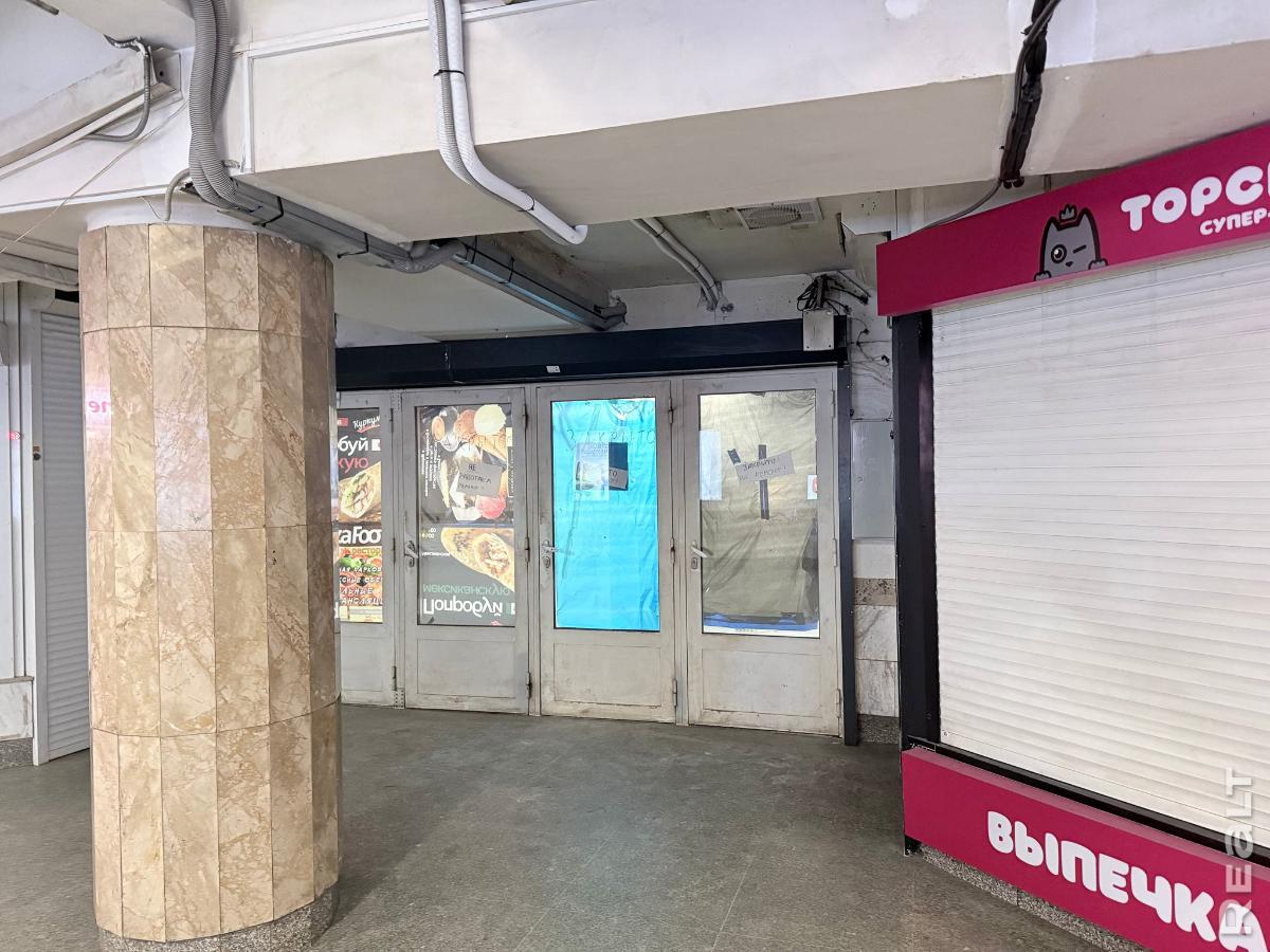 В подземном переходе одной из станций метро вместо ТЦ откроют фудкорт