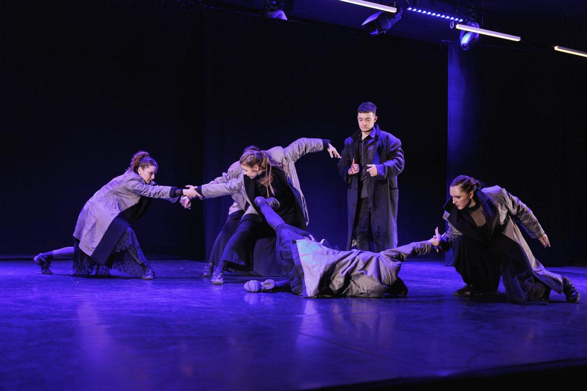 «Дитя Беларуси» возвращается, а Джеймс Бонд учит манипуляциям: афиша с 2 по 8 июня