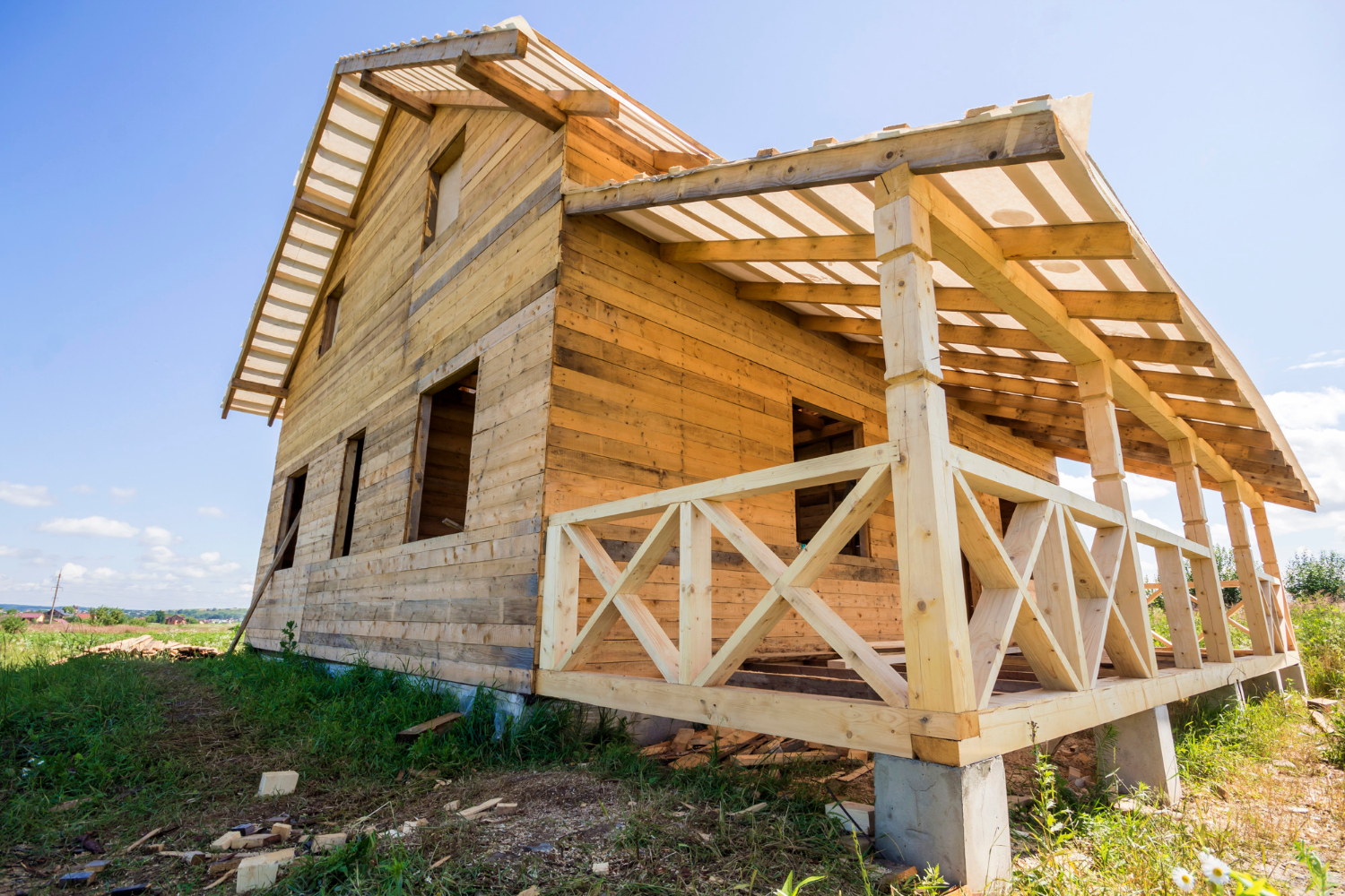 Проверка боем: сколько стоит построить деревянный дом