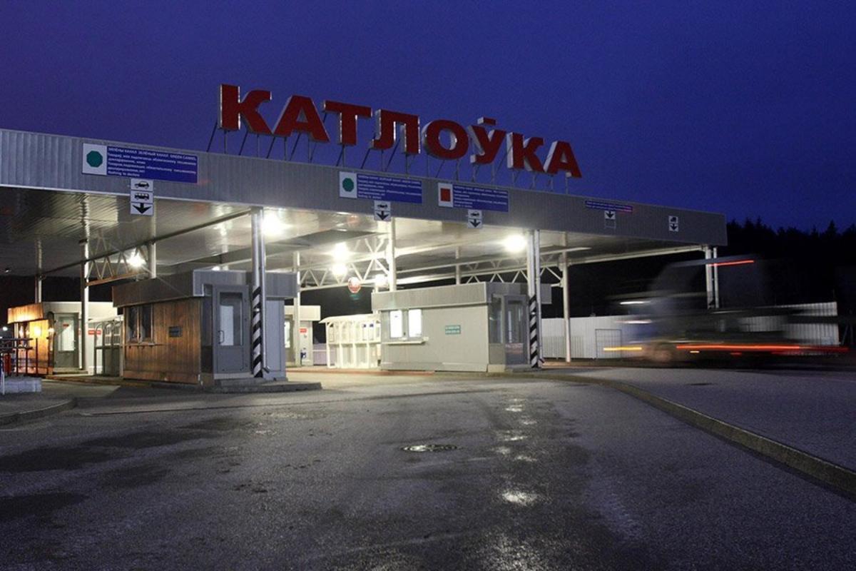 В пункте пропуска «Котловка» могут вырасти очереди транспорта 26 октября