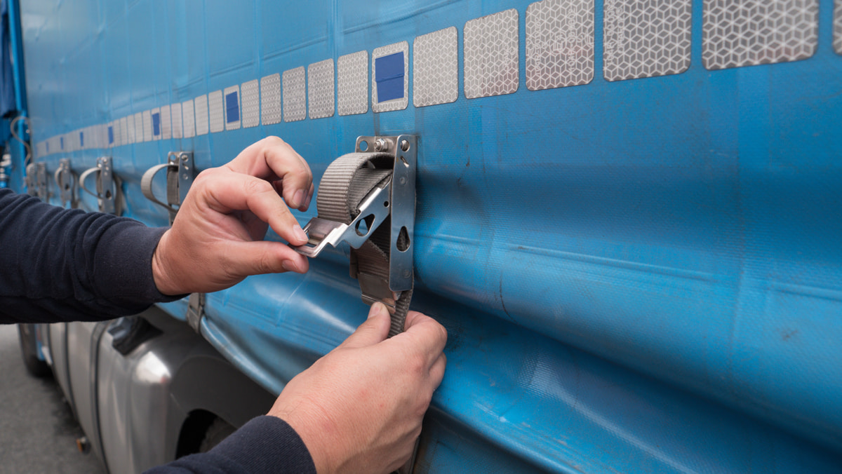 Импортеры массово сталкиваются с корректировкой таможенной стоимости. Что случилось?