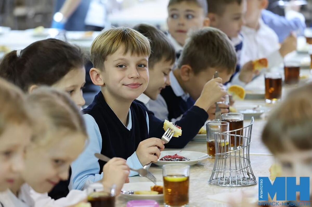 Наггетсы вместо пельменей: что изменится в меню школьных столовых после весенних каникул