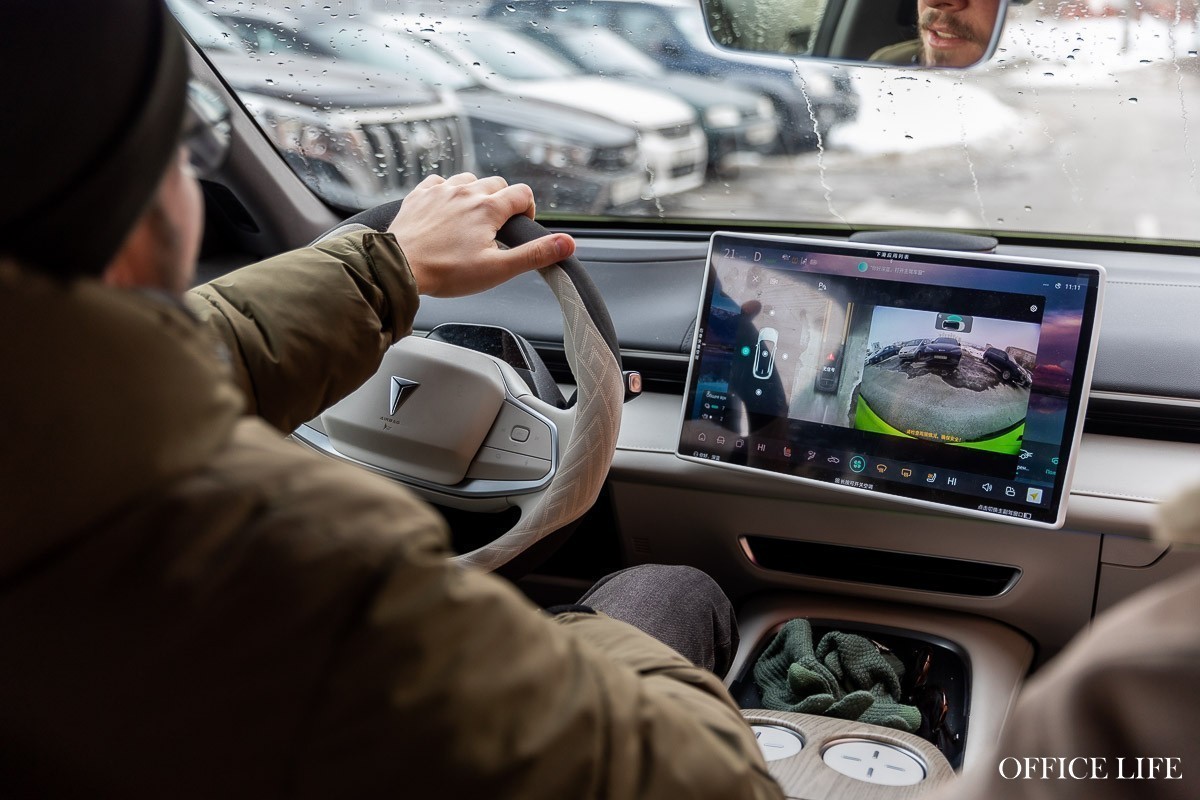 «Зимой немного «тупит», летом – как «бэха». Владелец Deepal S07 честно рассказал про свою машину