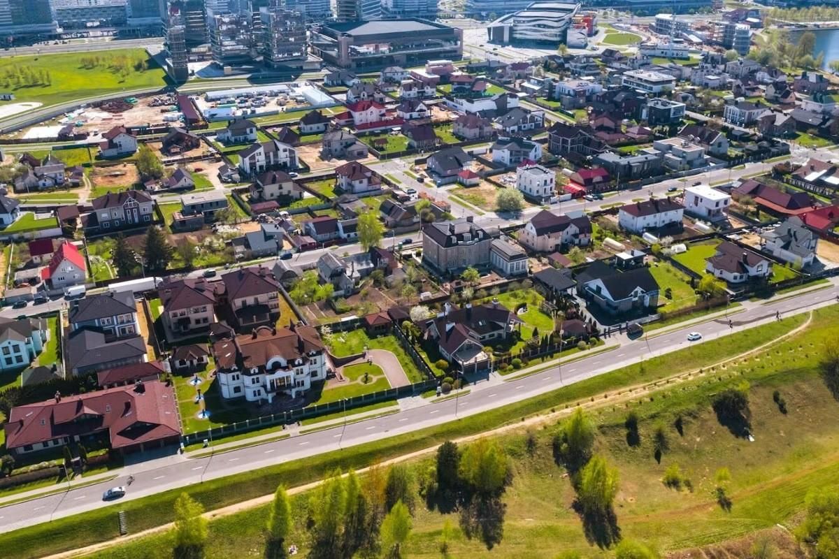 За сколько купили самый дорогой дом Беларуси в марте
