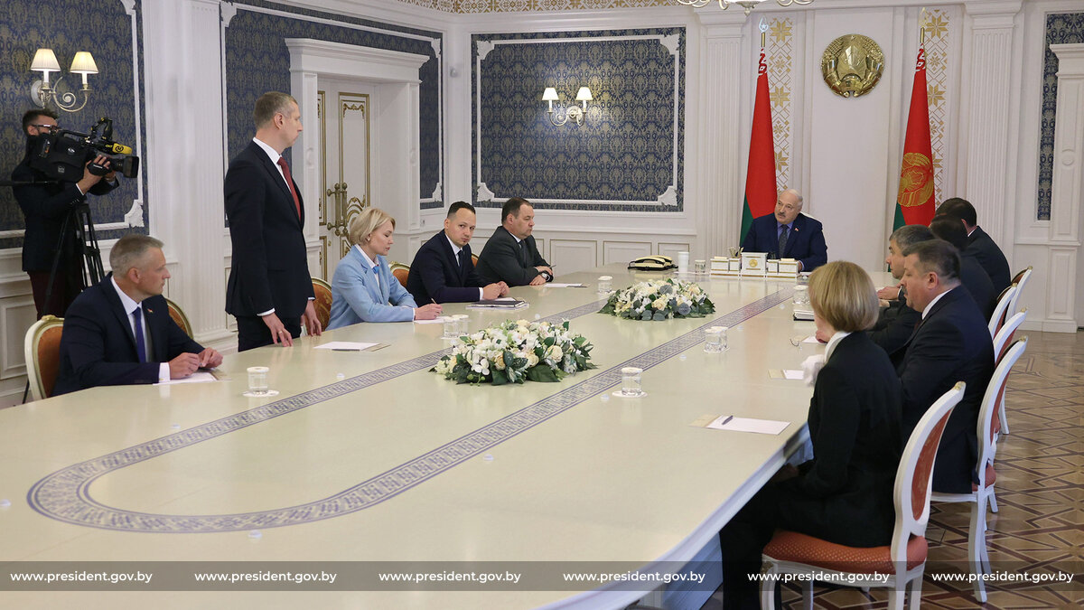 Лукашенко назначил главу Администрации и несколько министров
