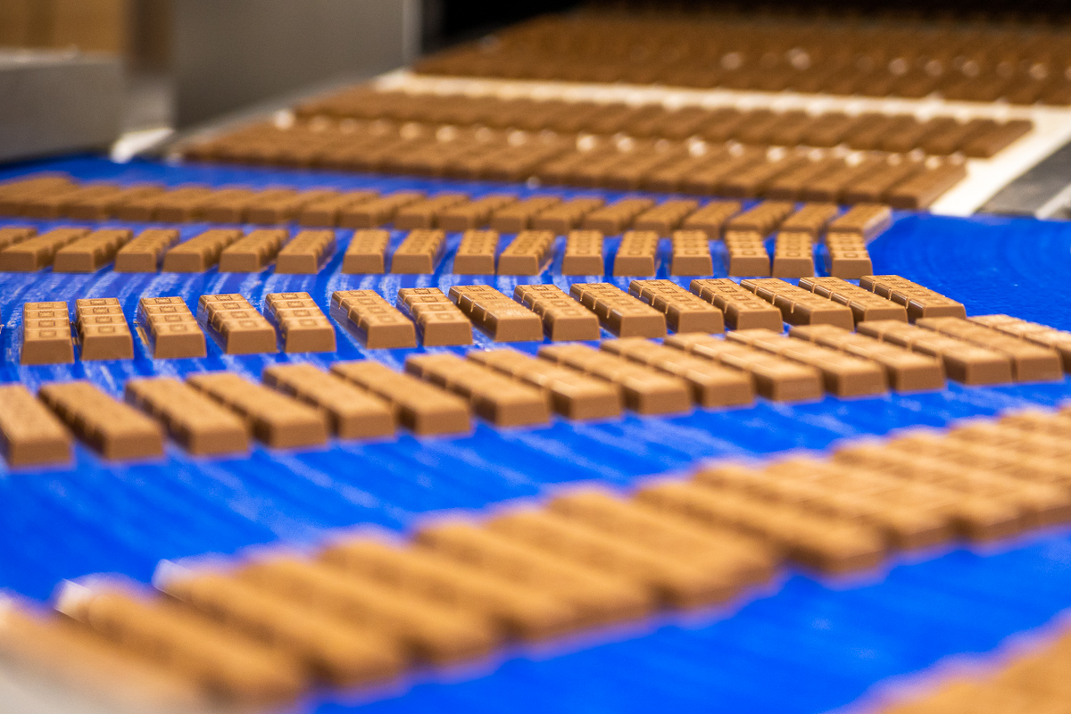 «Коммунарка» и «Спартак» начнут делать конфеты из венесуэльских какао-бобов