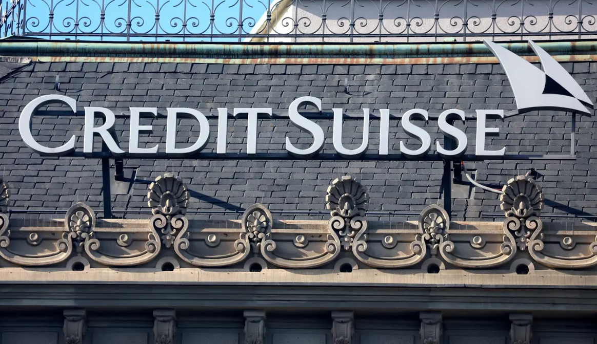 Новый скандал с Credit Suisse: банк обвинили в обслуживании счетов нацистов до 2020 года