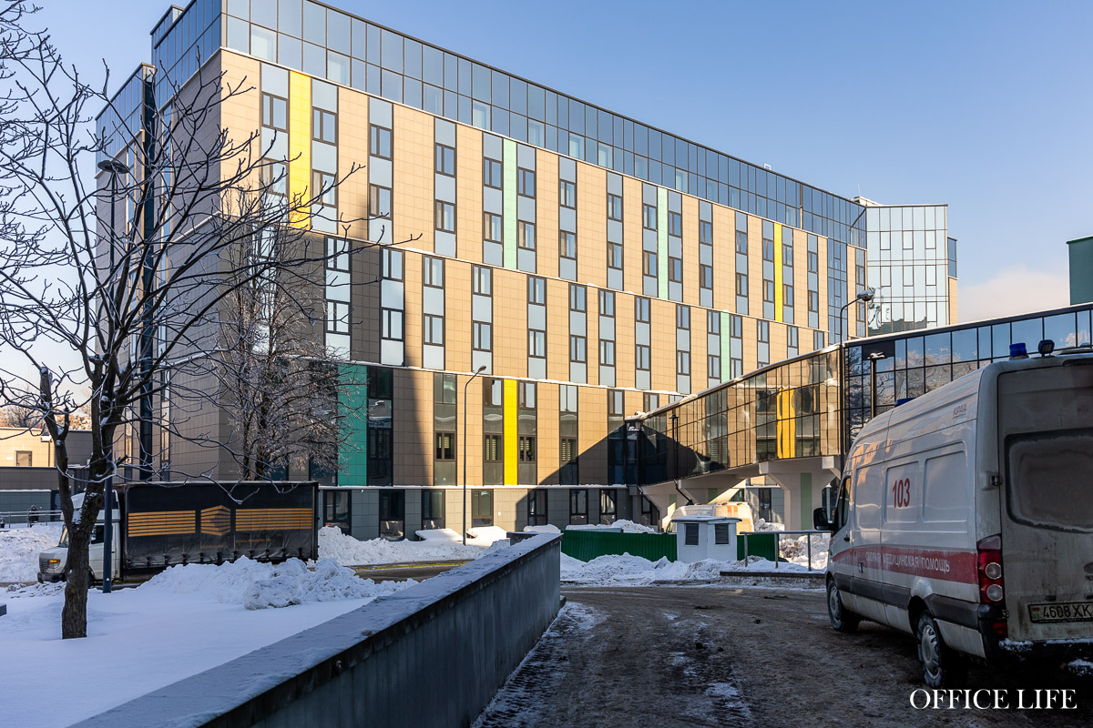 «Самая сложная операция – та, которую еще не сделал». Большое интервью с главным трансплантологом Беларуси Олегом Руммо