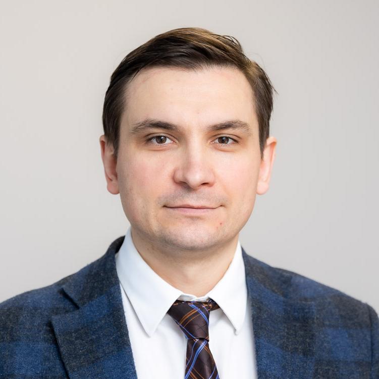 Михаил Остапчик