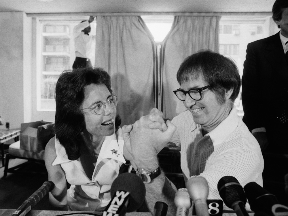 Несчастная любовь, удобная юбка и&nbsp;женские права: три теннисные «Битвы полов» и&nbsp;их&nbsp;последствия