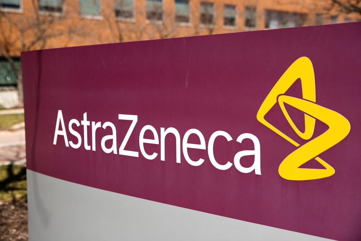 AstraZeneca будет использовать искусственный интеллект для разработки лекарства от рака