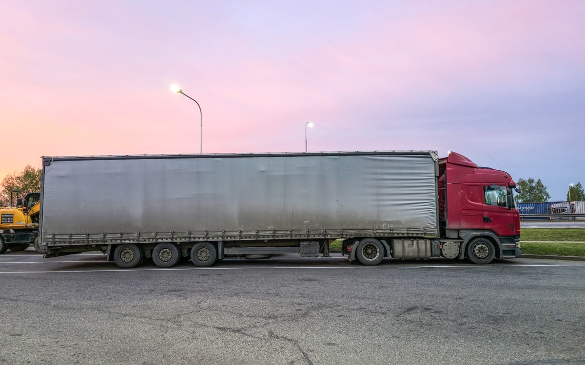 Эксперт рассказал, как изменит рынок перевозок появление реестра экспедиторов