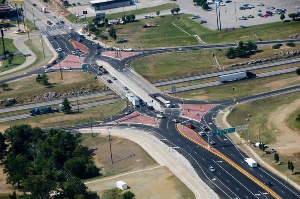 Алмазная развязка вместо ромбовидной. На проблемном участке МКАД изменили схему движения