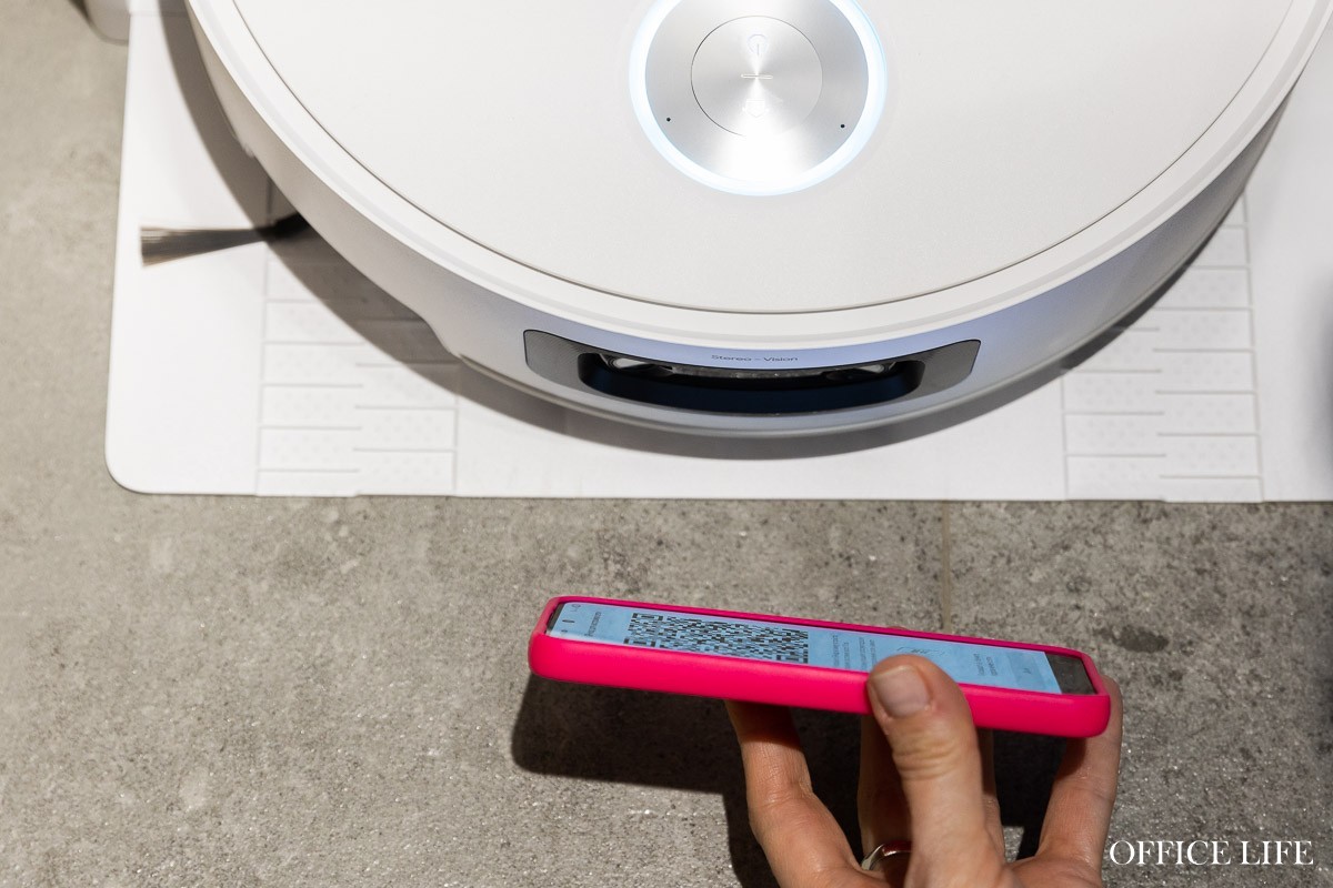 Ни одна собака не пострадала! Как мы тестировали робот-пылесос в салоне для животных