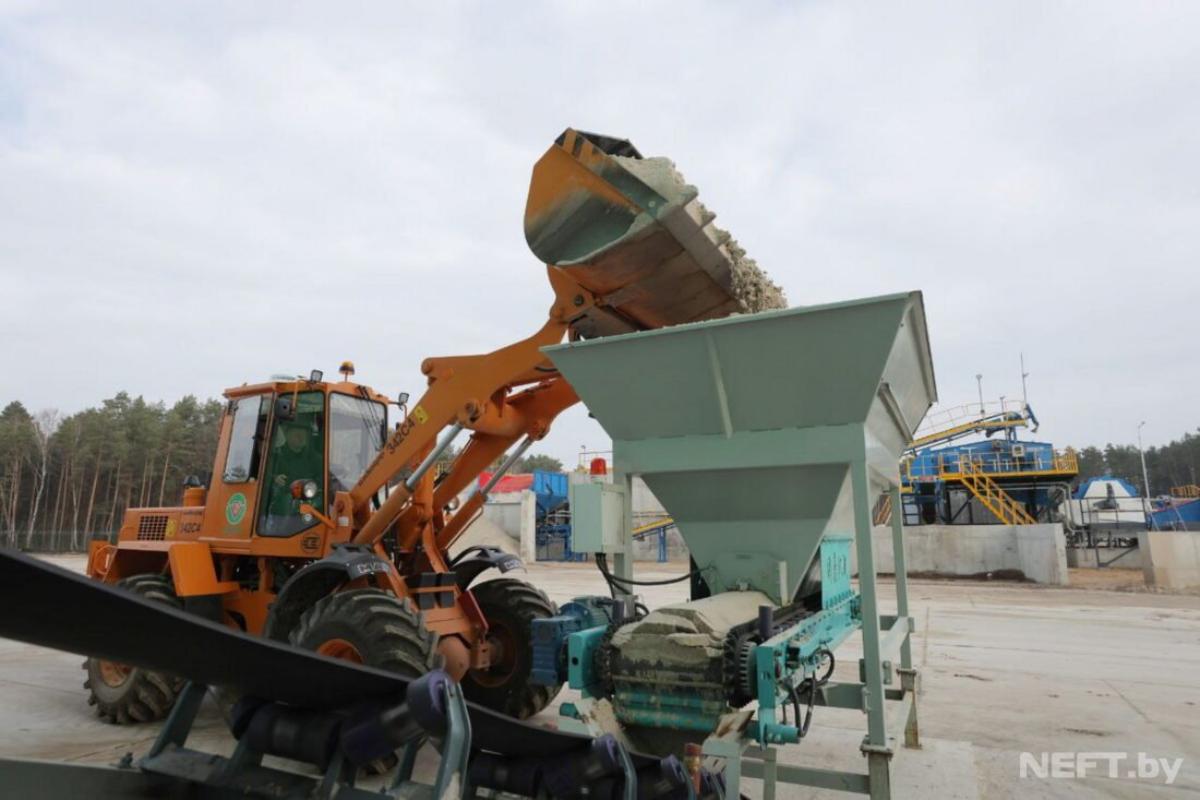 Белоруснефть начала добычу кварцевого песка в Бестской области