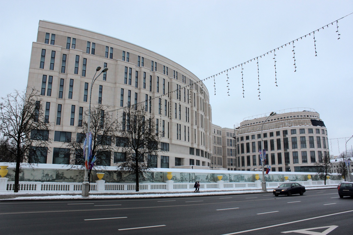 Бывший Kempinski в центре Минска достроят в 2021 году