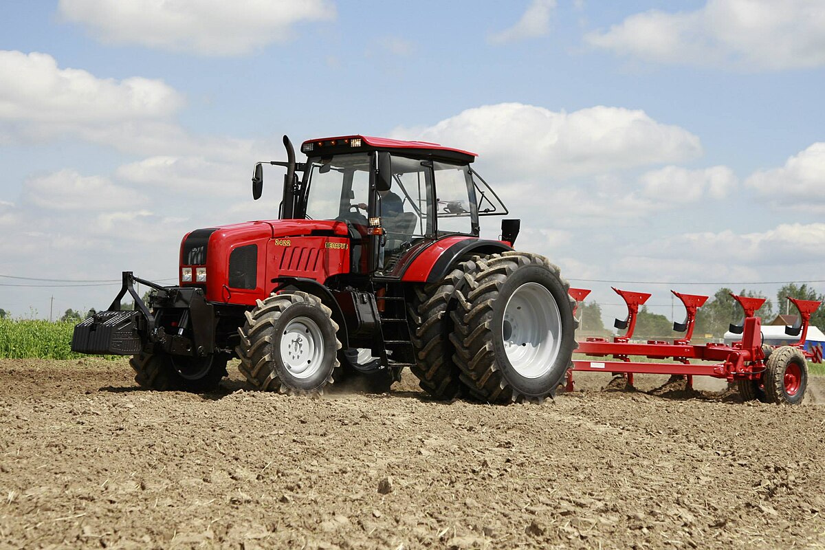 Казахстан хочет ввести утильсбор на белорусские автомобили и сельхозтехнику