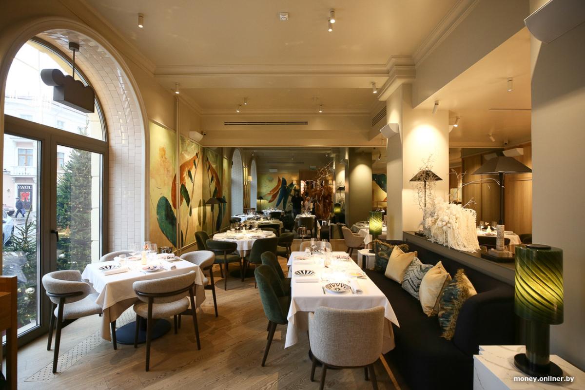 «Забронировали все еще полтора месяца назад». Где в Минске можно найти столик на 14 февраля