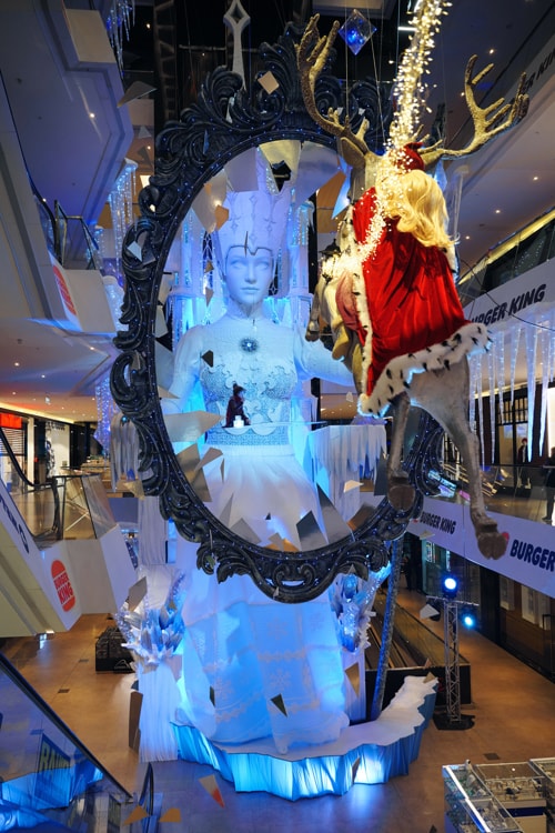 «Можно увеличить средний чек на&nbsp;15%». Как на&nbsp;покупателей влияют новогодние елки в&nbsp;ТЦ