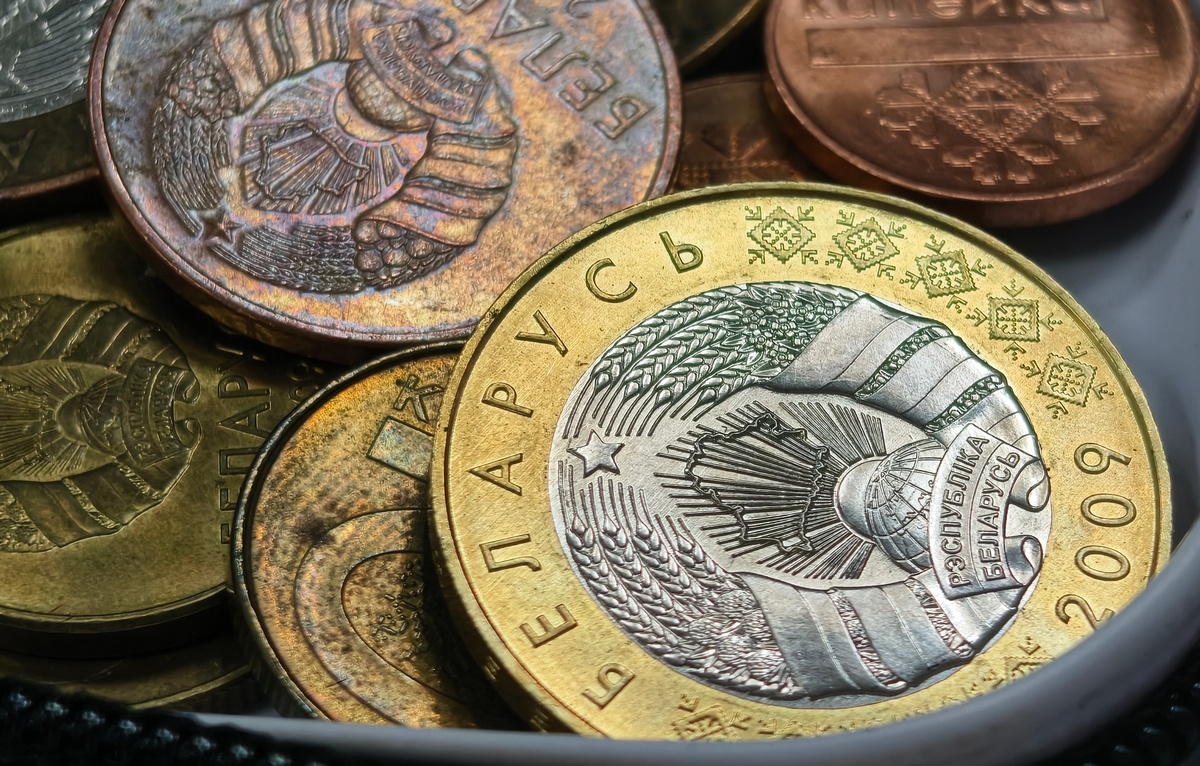 Минск смотрит в бюджетное будущее спокойнее, чем Москва. Изучили кошелек страны на 2026 год