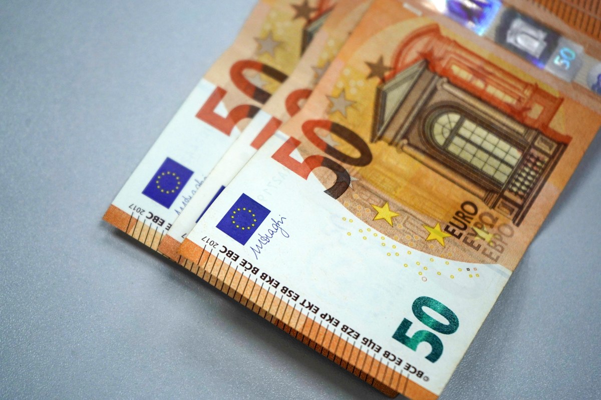 В ЕАЭС на полгода продлили беспошлинный ввоз товаров на €1 тыс. 