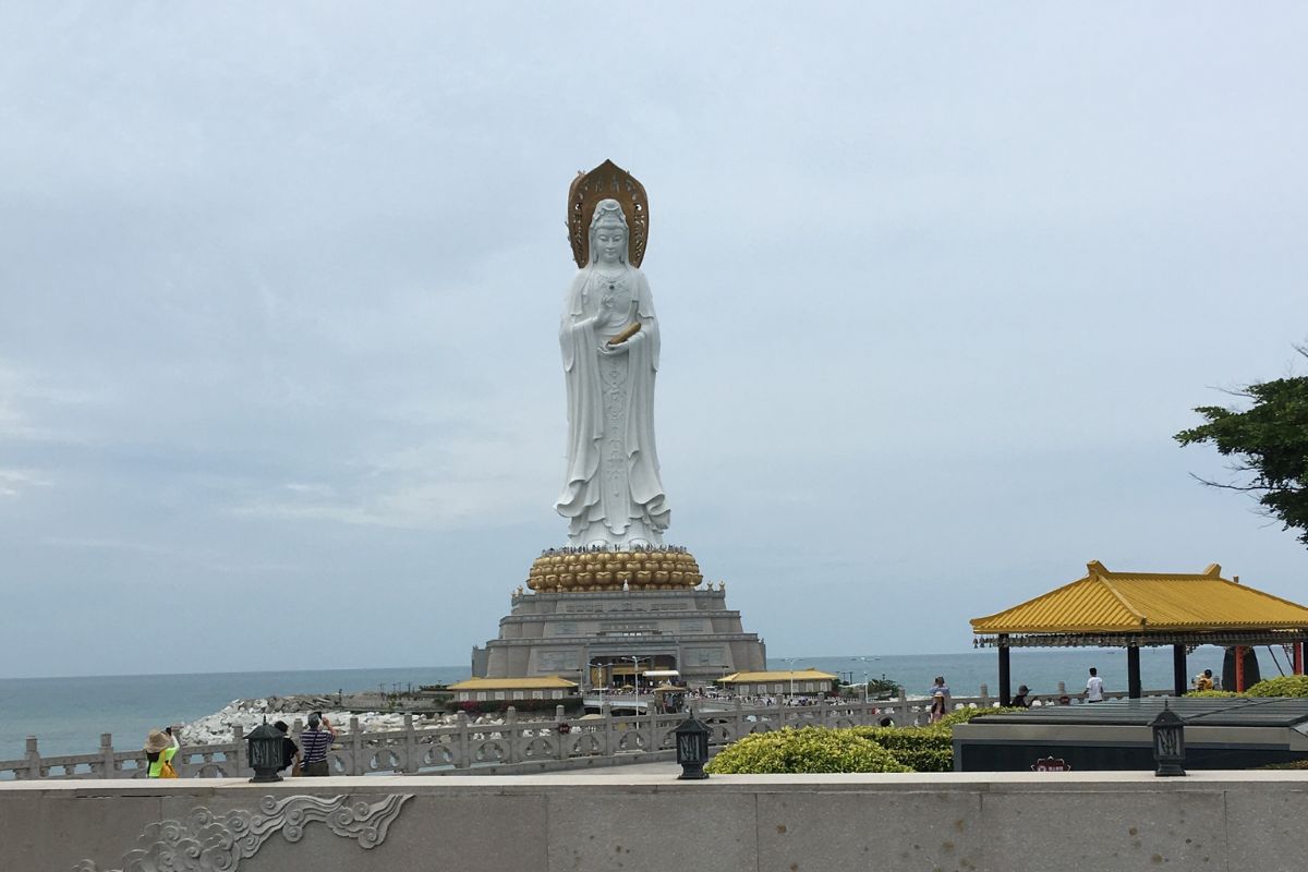 В Belavia рассказали, когда запустят прямые рейсы на Хайнань