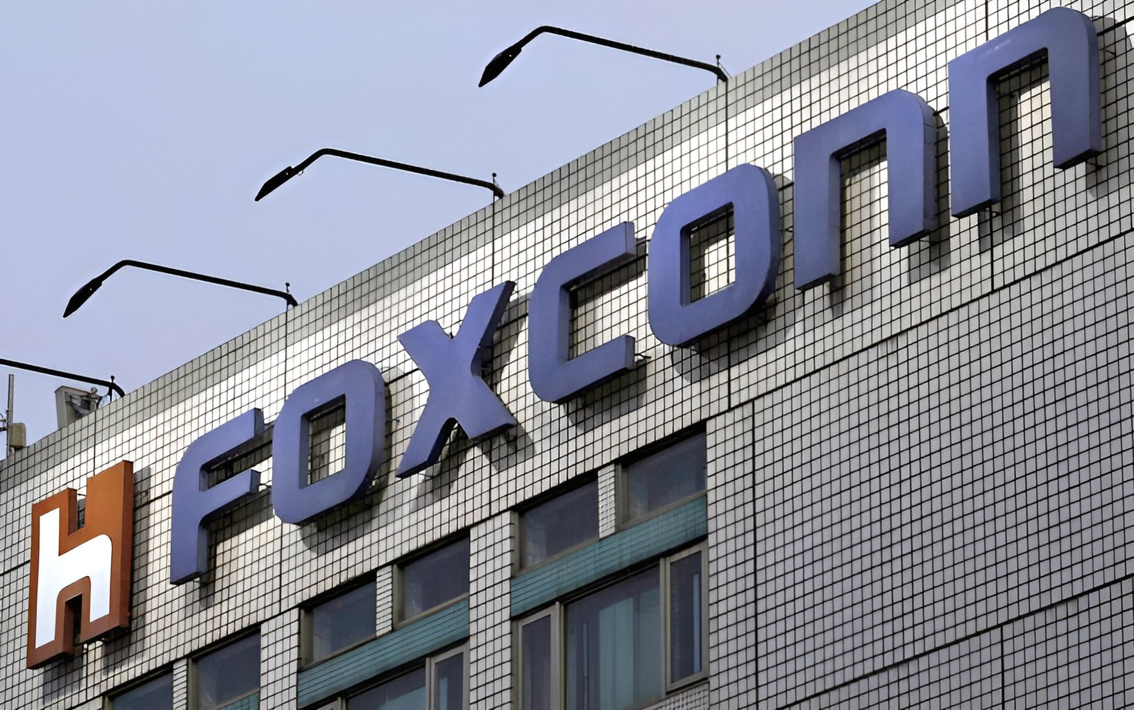 Foxconn намерена контролировать 5% мирового производства электромобилей в 2025 году