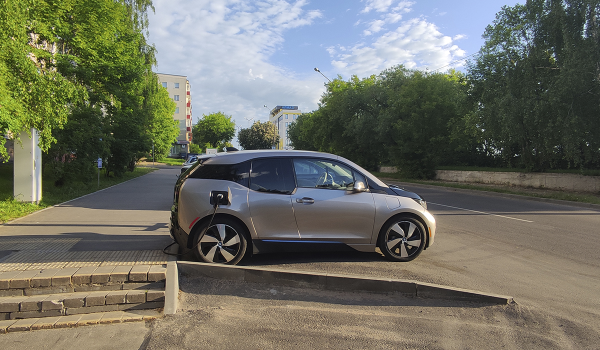 Кто получил право на беспошлинный ввоз электромобилей в Беларусь по квоте ЕЭК в 2026 году