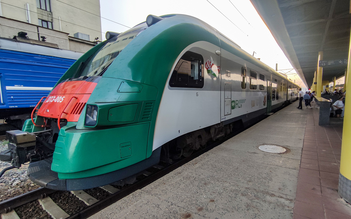 Сколько белорусского в Mak.by, гайд по автодилерам и вагоны от Stadler — неделя за 3 минуты