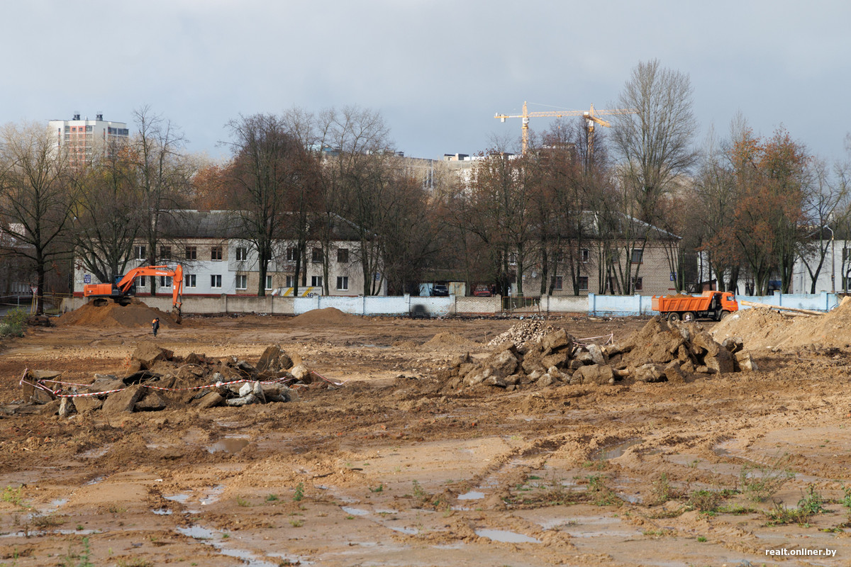 В Минске расчистили площадку для нового ЖК. Сколько квартир построят