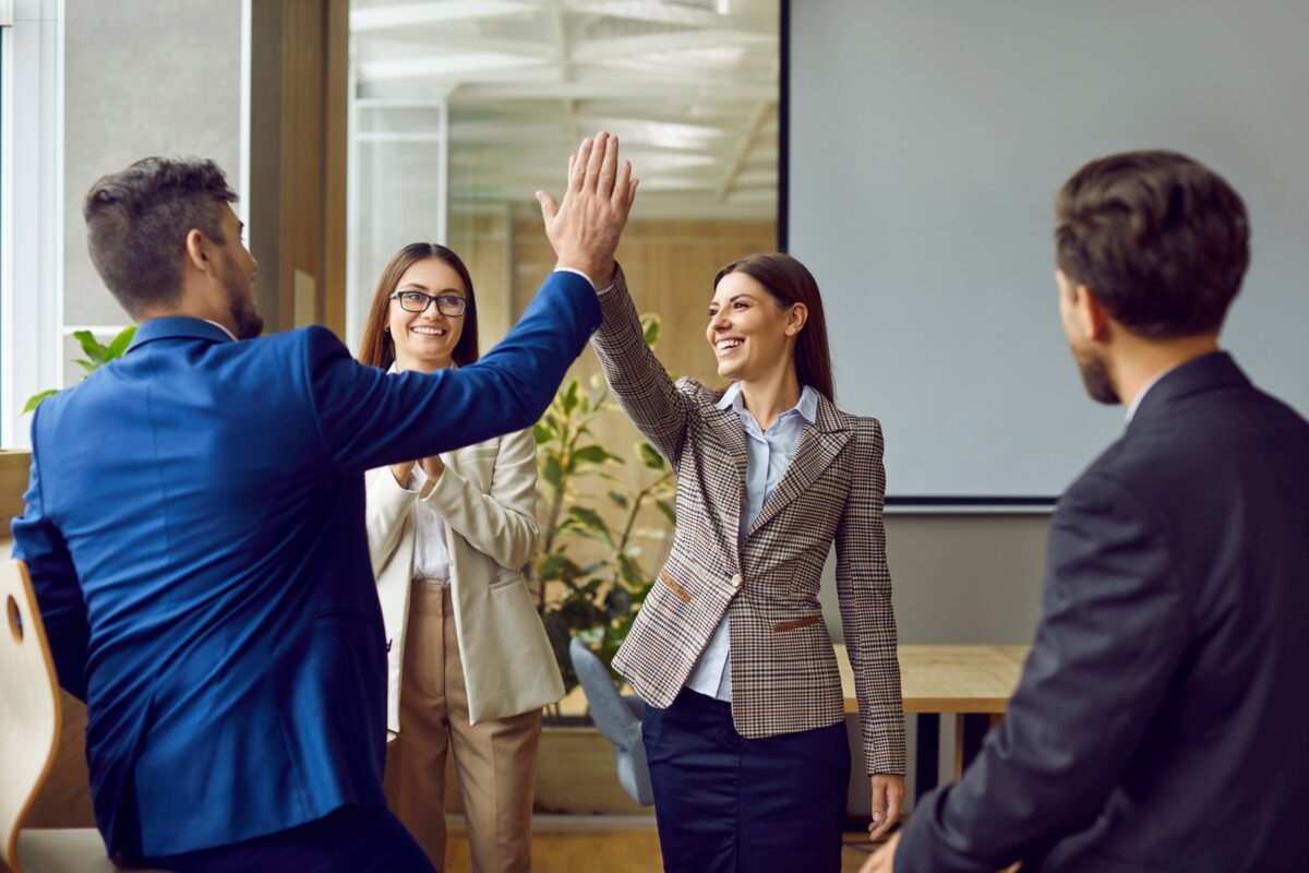 Практики лидерства. Энергия цели: как совместить вовлечение и системный подход