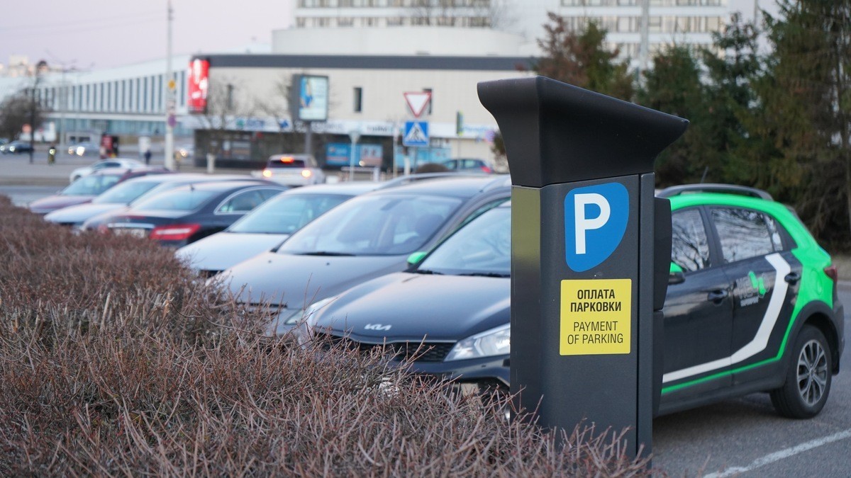 В Минске сократили время работы платных парковок