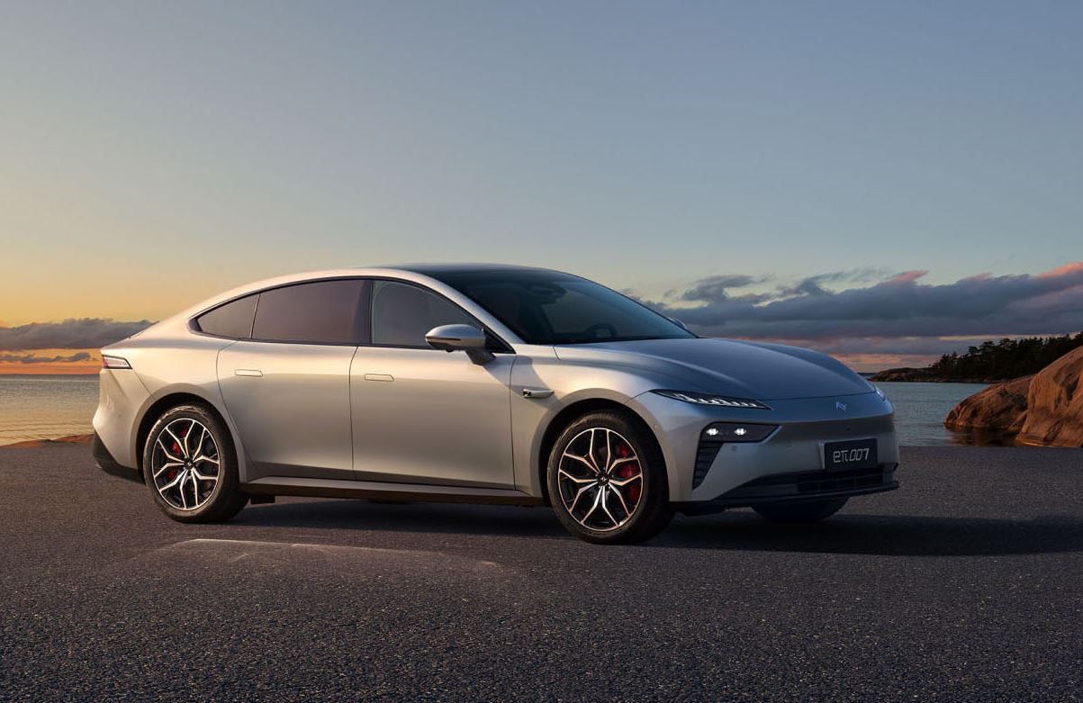 В Беларуси начали продавать новые электрички бренда eπ. Сколько стоят