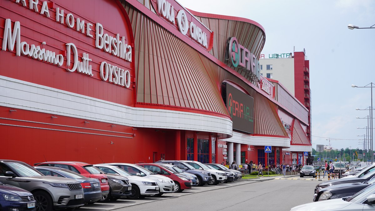 Испанская Inditex продолжает набирать новых сотрудников в магазины в Беларуси