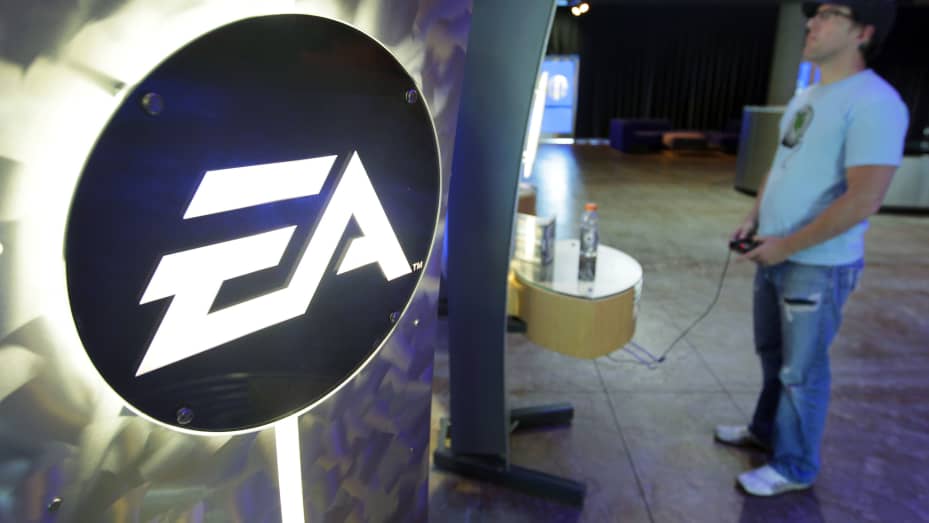Разработчик Sims и FIFA сократит 6% сотрудников