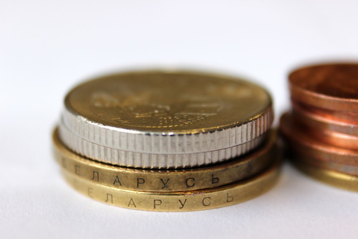 Давление на рубль и хороший сигнал для биткоина. Краткий прогноз по валютам и крипте