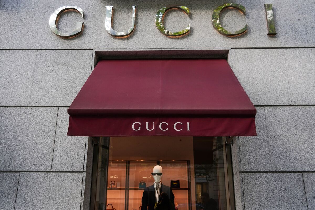 Из-за конфликта на Ближнем Востоке квартальная выручка Gucci упала на 14%