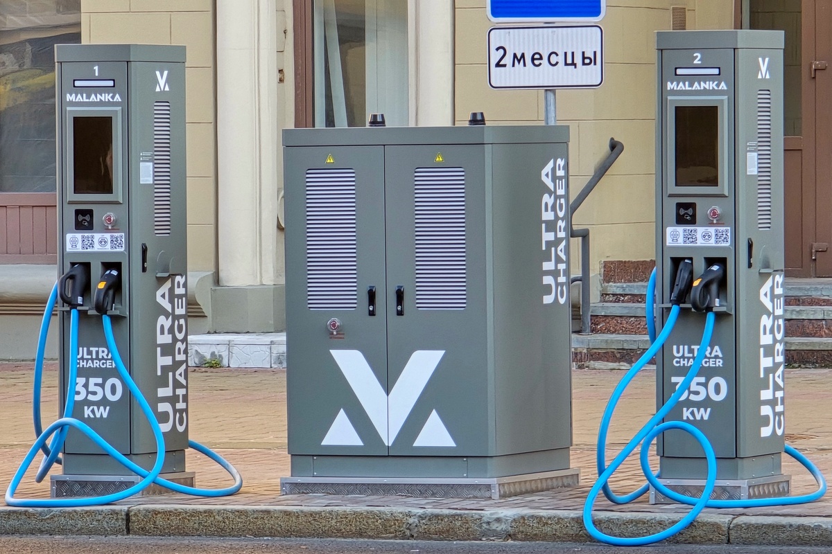 В МАРТ пожаловались на повышение цен на зарядку электрокаров. Что ответили в ведомстве