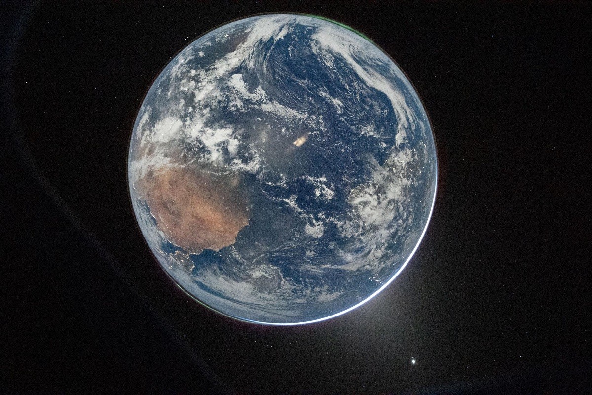 NASA завершила первую за полвека пилотируемую миссию к Луне