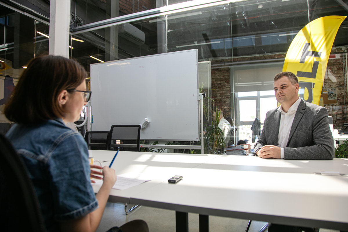 На чем зарабатывает Realt и будет ли аналитика о недвижимости платной? Большое интервью с CEO площадки Алексеем Власовым