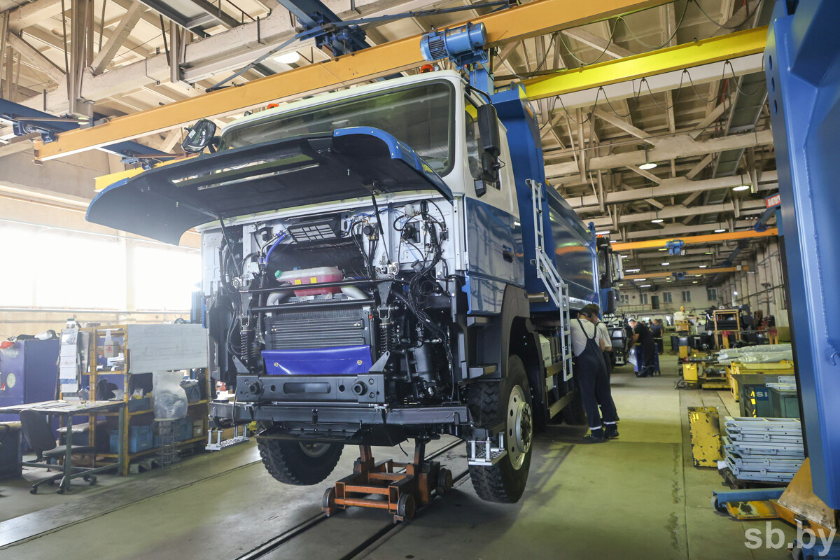 В СЭЗ «Минск» запустят производство грузовиков «МАЗ-МАН»