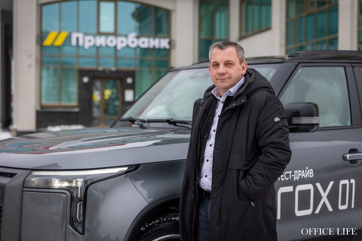 Внедорожник, который нас удивил. Устроили тест-драйв премиального ROX 01 среди сугробов