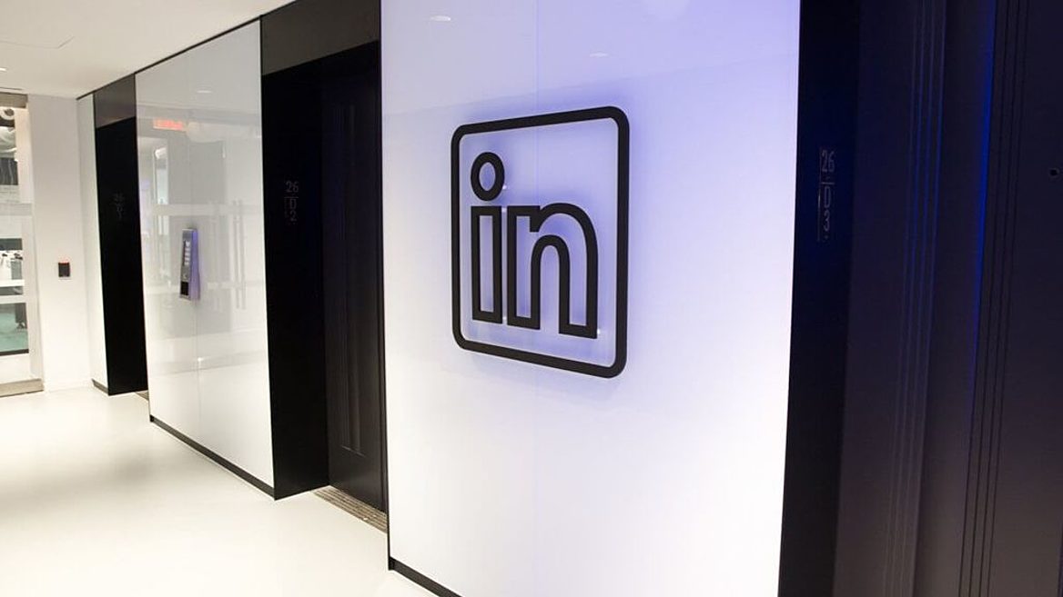 LinkedIn сократит более 650 сотрудников. В чем дело?