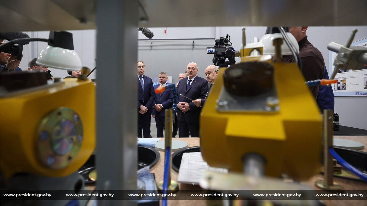 В Минске запустили новое производство для микроэлектроники. Что будут выпускать